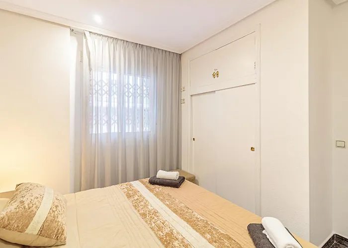 Golden Lily Granfield A129 Lejlighed *